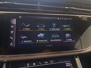 Audi Q8 PI 50 TDI quattro thumbnail