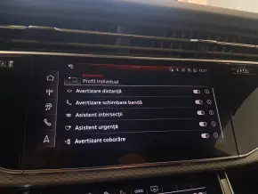 Audi Q8 PI 50 TDI quattro thumbnail