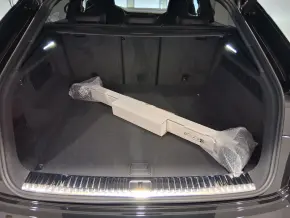 Audi Q8 PI 50 TDI quattro thumbnail