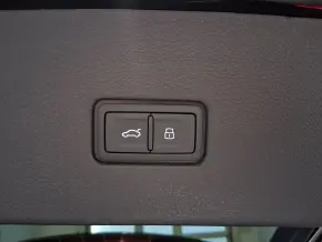 Audi Q8 PI 50 TDI quattro thumbnail