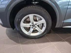 Audi Q5 S line 40 TDI quattro thumbnail