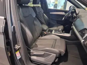 Audi Q5 S line 40 TDI quattro thumbnail