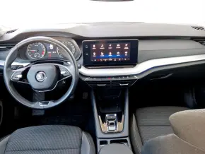 Škoda OCTAVIA COMBI AMBITION 2.0 TDI DSG thumbnail