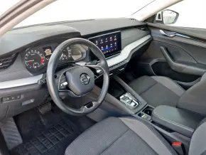 Škoda OCTAVIA COMBI AMBITION 2.0 TDI DSG thumbnail