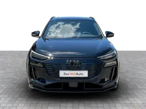 Audi Q6 e-tron quattro thumbnail