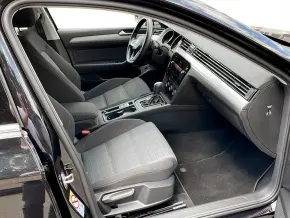 VW Noul Passat Comfortline1.5 TSI ACT DSG thumbnail