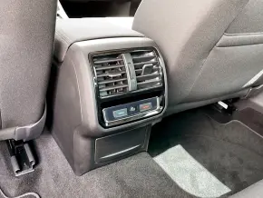 VW Noul Passat Comfortline1.5 TSI ACT DSG thumbnail