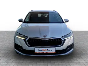 Škoda OCTAVIA COMBI AMBITION 2.0 TDI DSG thumbnail