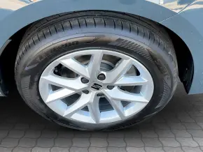 SEAT Leon Style 1.5 eTSI DSG7 mild hybrid thumbnail