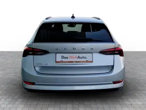 Škoda OCTAVIA COMBI AMBITION 2.0 TDI DSG thumbnail