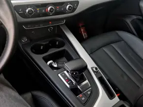 Audi A5 Sportback 30 TDI thumbnail