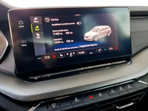 Škoda OCTAVIA COMBI AMBITION 2.0 TDI DSG thumbnail