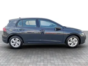 VW Golf Life 1.0 TSI thumbnail