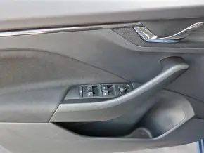 Škoda KAMIQ AMBITION 1.0 TSI DSG thumbnail