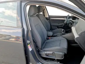 VW Golf Life 1.0 TSI thumbnail