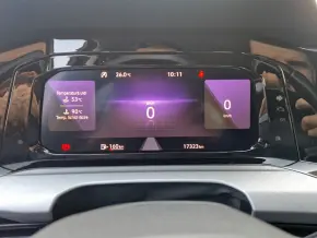 VW Golf Life 1.0 TSI thumbnail