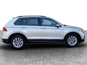 Noul Tiguan Life 2,0 TDI DSG thumbnail
