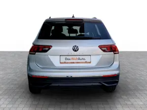 Noul Tiguan Life 2,0 TDI DSG thumbnail