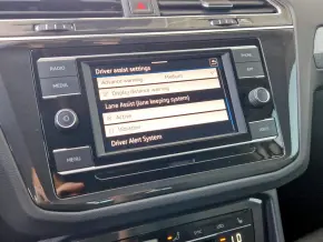 Noul Tiguan Life 2,0 TDI DSG thumbnail