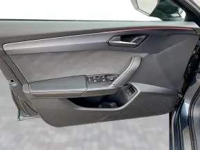 CUPRA Leon SP e-HYBRID DSG thumbnail