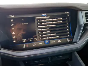 Touareg R-Style V6 TDI thumbnail
