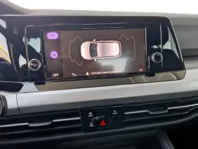VW Golf Life 1.0 TSI thumbnail