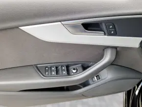 Audi A4 Advanced 40 TDI quattro thumbnail