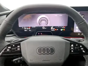 Q5 50 e-hybrid quattro 220kW thumbnail