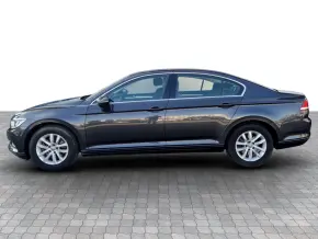 VW Passat Comfortline 2.0 TDI DSG thumbnail