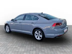 Passat Highline 2.0 TDI DSG thumbnail