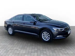 VW Passat Comfortline 2.0 TDI DSG thumbnail