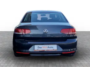 VW Passat Comfortline 2.0 TDI DSG thumbnail