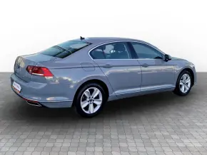 Passat Highline 2.0 TDI DSG thumbnail
