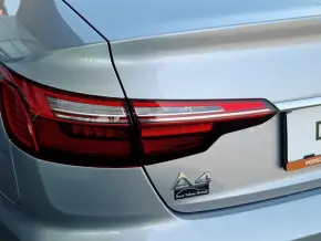 Audi A4 Limousine 35 TDI thumbnail