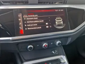 Audi Q3 Sportback 35 TFSI thumbnail