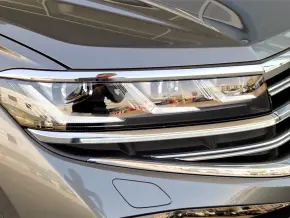VW Touareg Elegance V6 TSI thumbnail