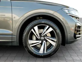 VW Touareg Elegance V6 TSI thumbnail