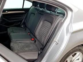 Noul Passat Highline2.0 TDI SCR DSG 4Mot thumbnail