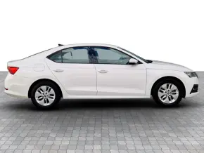 Škoda OCTAVIA AMBITION 2.0 TDI thumbnail