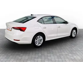 Škoda OCTAVIA AMBITION 2.0 TDI thumbnail