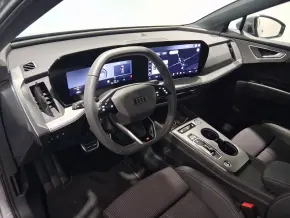 Audi Q4 e-tron PI 150 kW / 204 CP thumbnail
