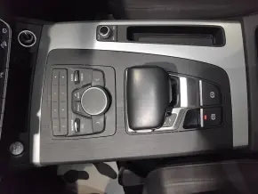 Audi Q5 40 TDI quattro thumbnail
