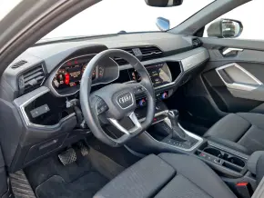 Audi Q3 Sportback 40 TFSI quattro thumbnail