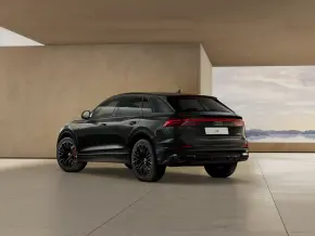 Q8 PI 55 TFSI quattro thumbnail