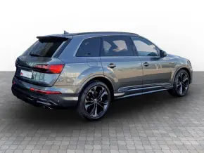 Q7 S line 55 TFSI e quattro 290kW thumbnail
