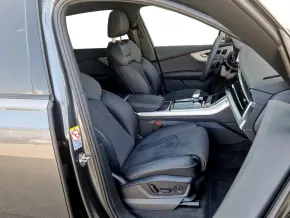 Q7 S line 55 TFSI e quattro 290kW thumbnail