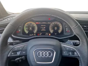 Q7 S line 55 TFSI e quattro 290kW thumbnail