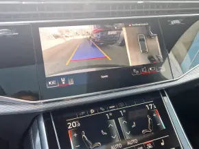 Q7 S line 55 TFSI e quattro 290kW thumbnail