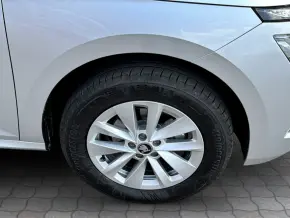 Škoda Kamiq Selection 1.0 TSI DSG thumbnail