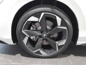 Škoda Superb Sportline 2.0 TSI DSG thumbnail